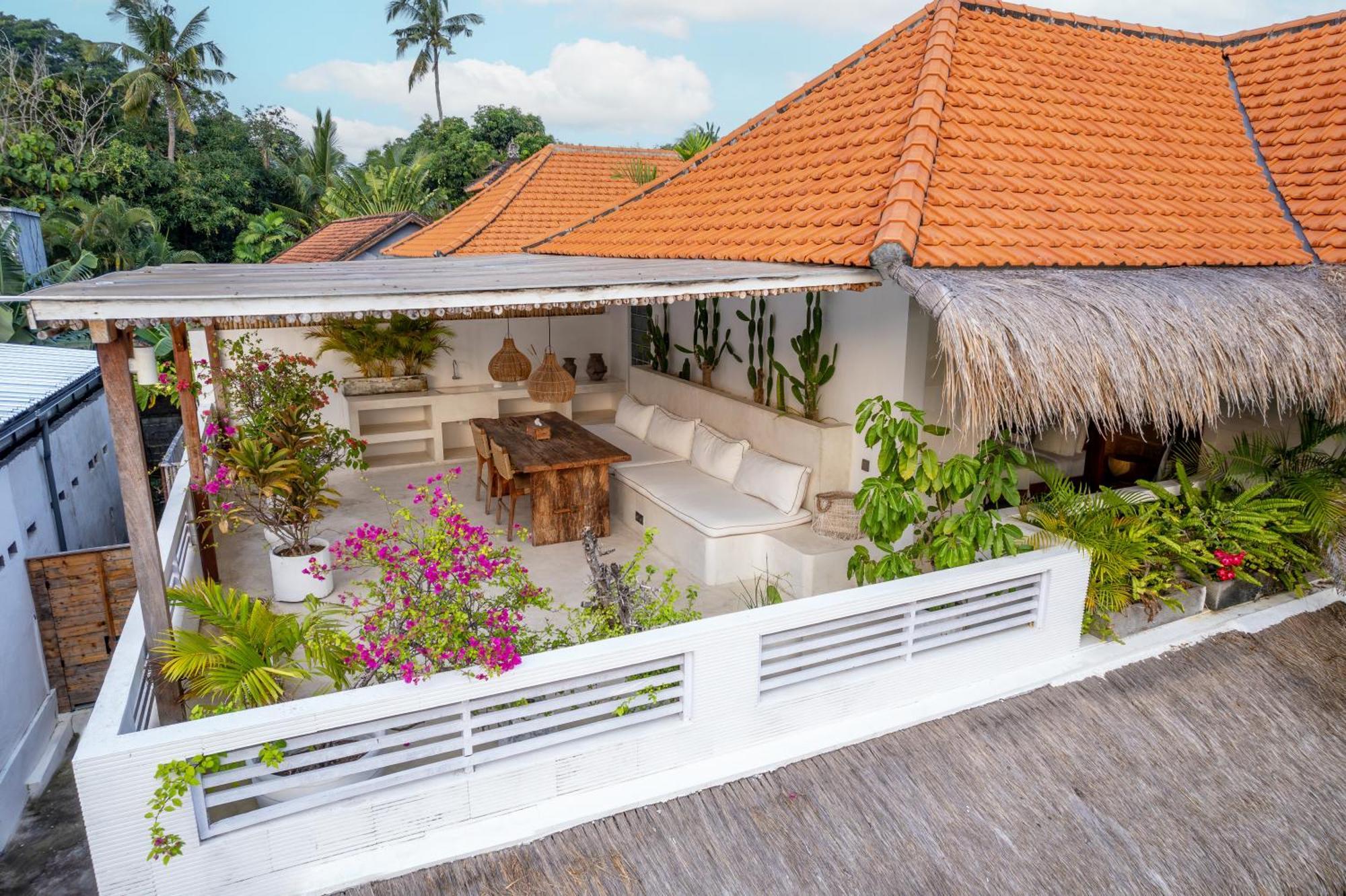 Turan Casa Auri Seminyak Villa Bagian luar foto