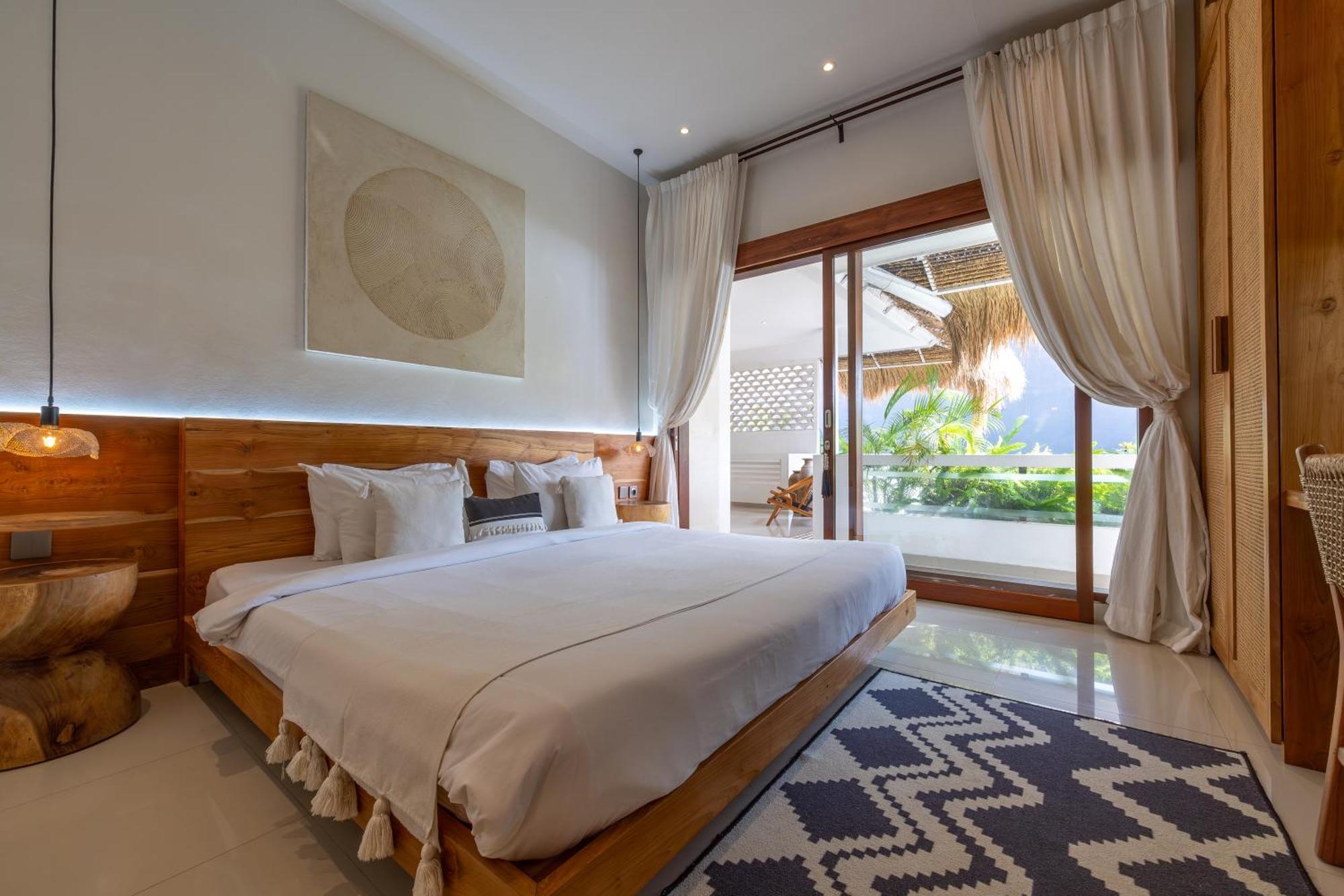 Turan Casa Auri Seminyak Villa Bagian luar foto