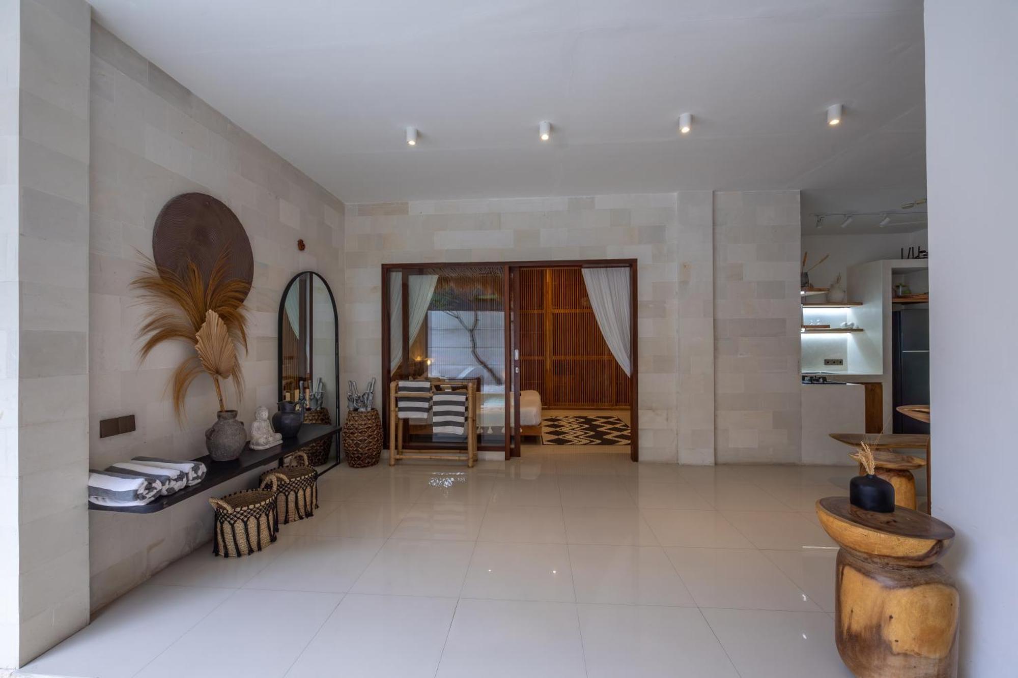 Turan Casa Auri Seminyak Villa Bagian luar foto